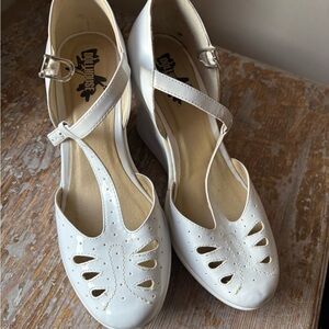 Dollcake White Wedge Shoes
